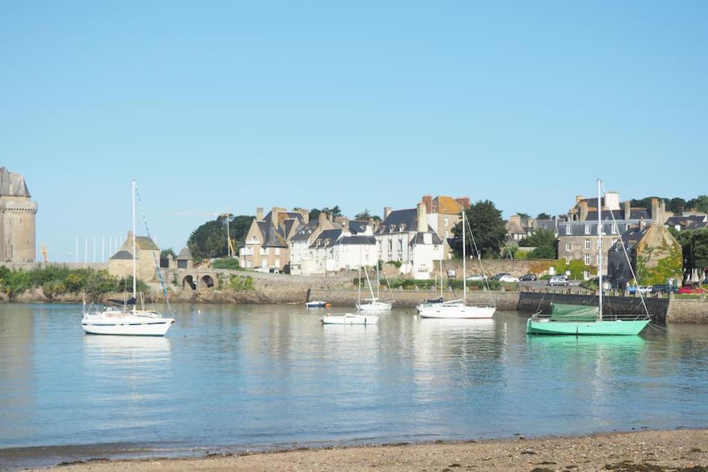 Appartement Duplex Et Terrasse A St Servan-St Malo Сен Мало Екстериор снимка