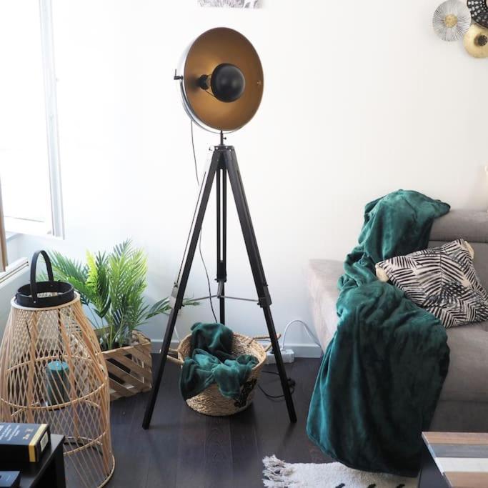 Appartement Duplex Et Terrasse A St Servan-St Malo Сен Мало Екстериор снимка